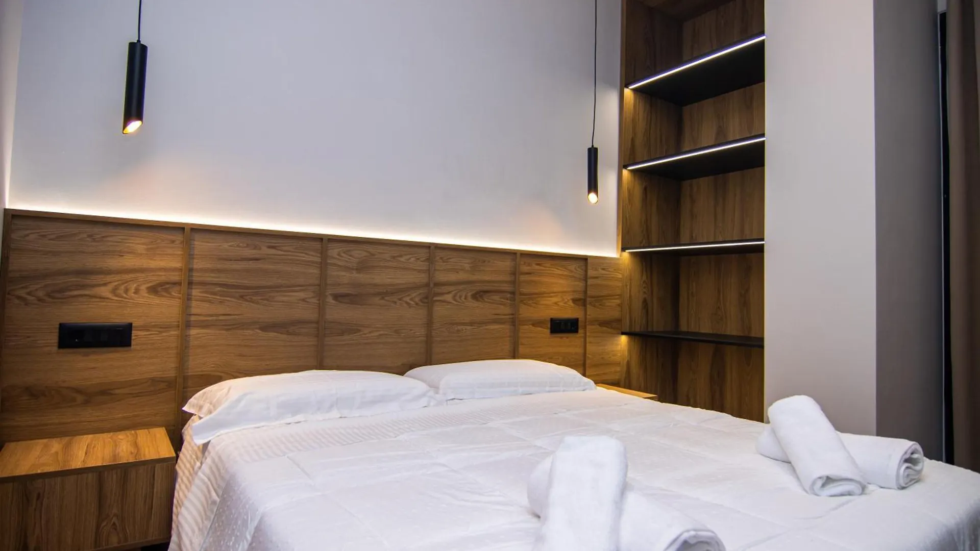 Apartamento Bb The Garden Durrës 0*,